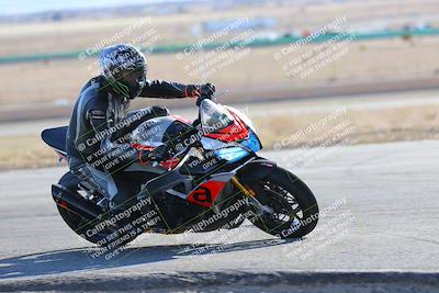 media/Feb-05-2023-Classic Track Day (Sun) [[c35aca4a42]]/Group 2/session 4 turn 4/